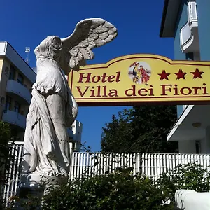 Dei Fiori - Sul Mare Con Piscina Viserbella di Rimini