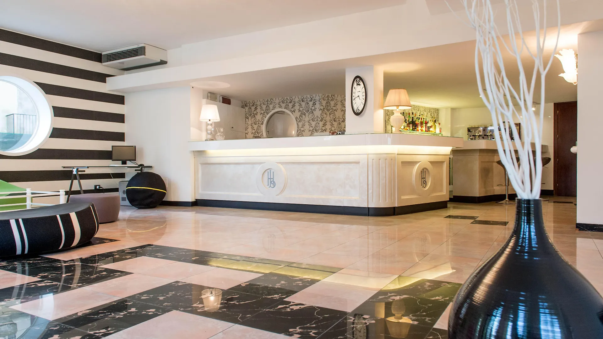 Hotel Luxor Milano Marittima 4*,  Itálie